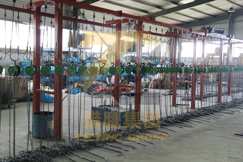 北京猎鹰集团2023年1月15日手拉葫芦300台在组装打包发往广东指定公司