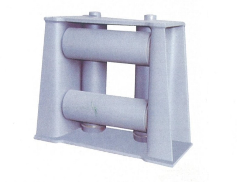 四滚柱导缆器-BB